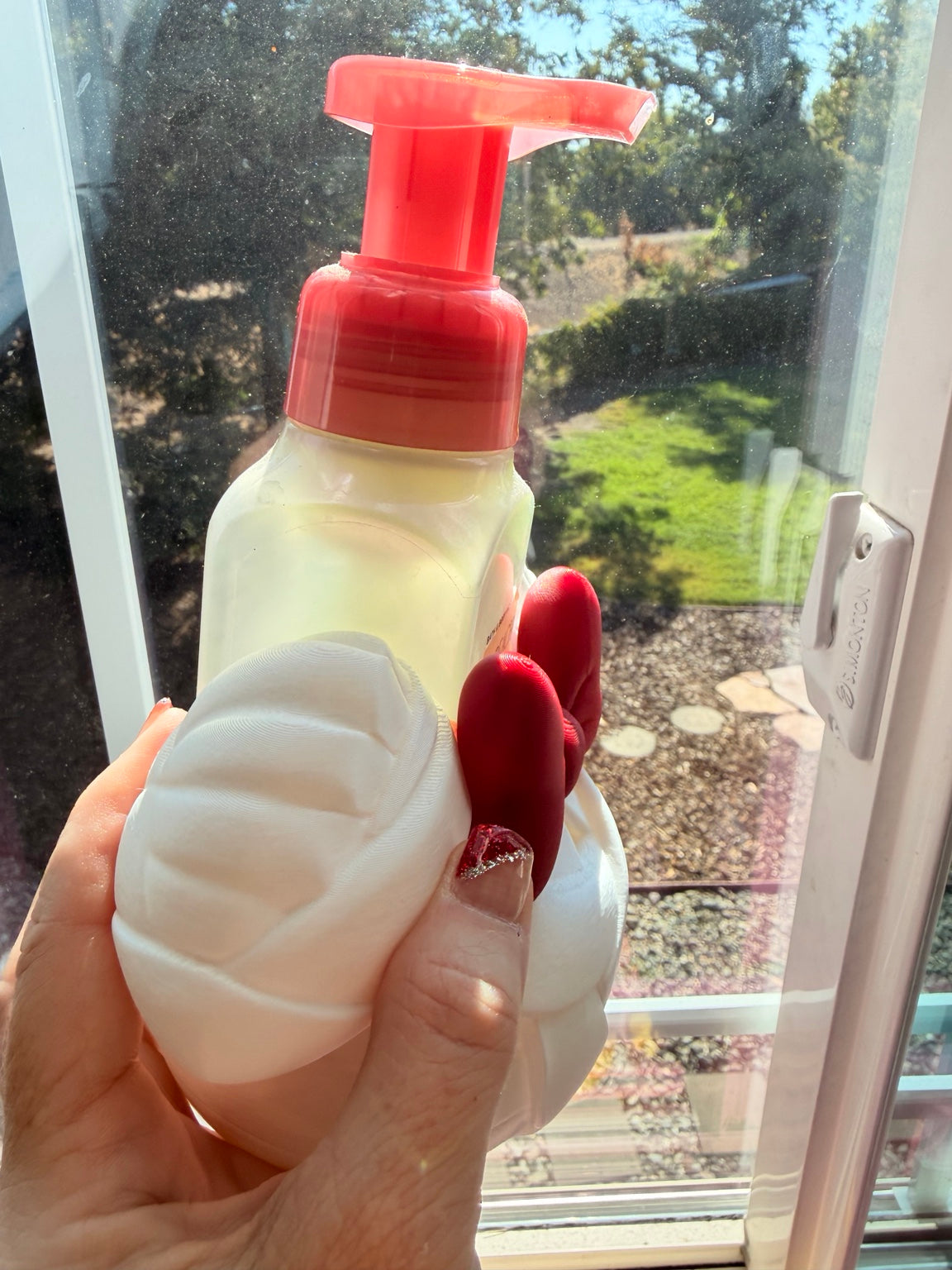 Mummy Soap Holder with Bow | 3D Printed Halloween Bathroom Decor | Foaming Soap Bottle Holder | Cute Spooky Sink Decor