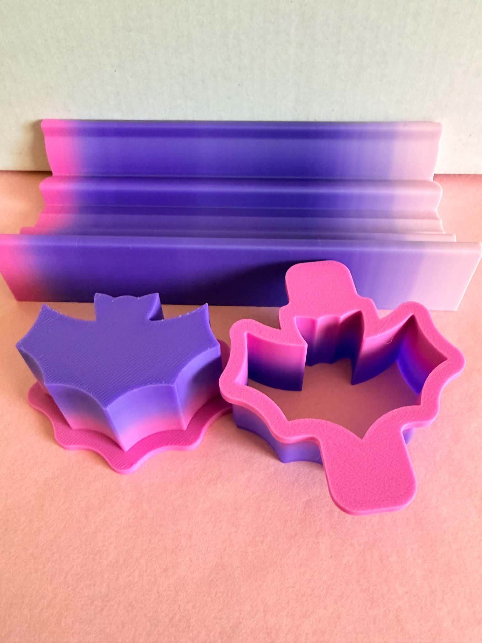 Bat Shaped Cake Pop Cutters/Pusher/Tray