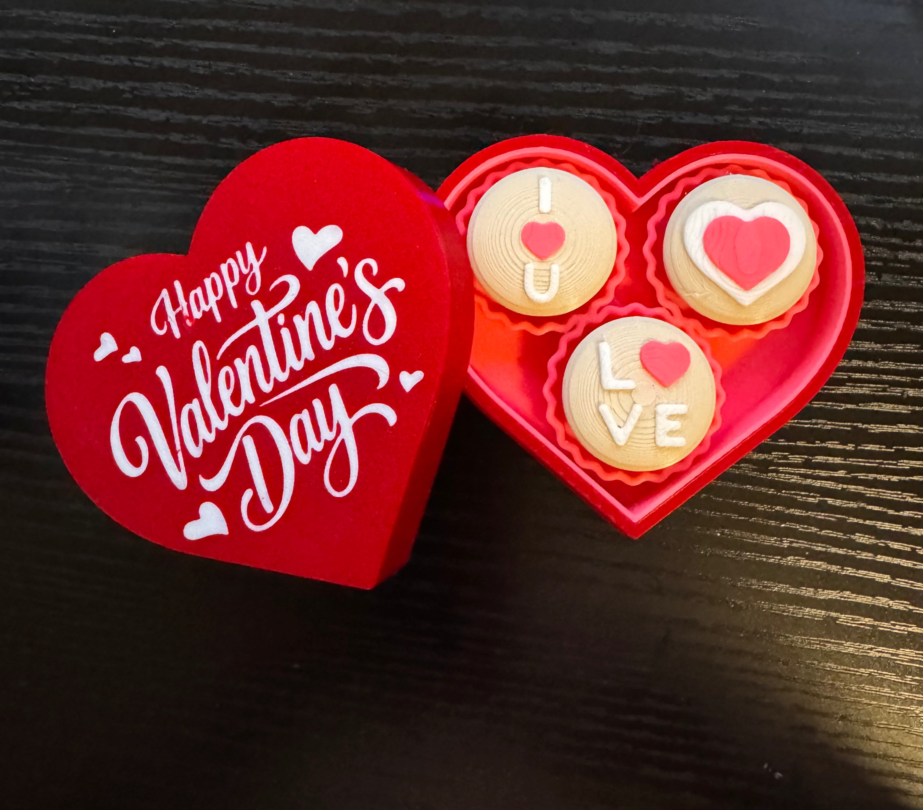 Valentines Chocolate Box Clicker