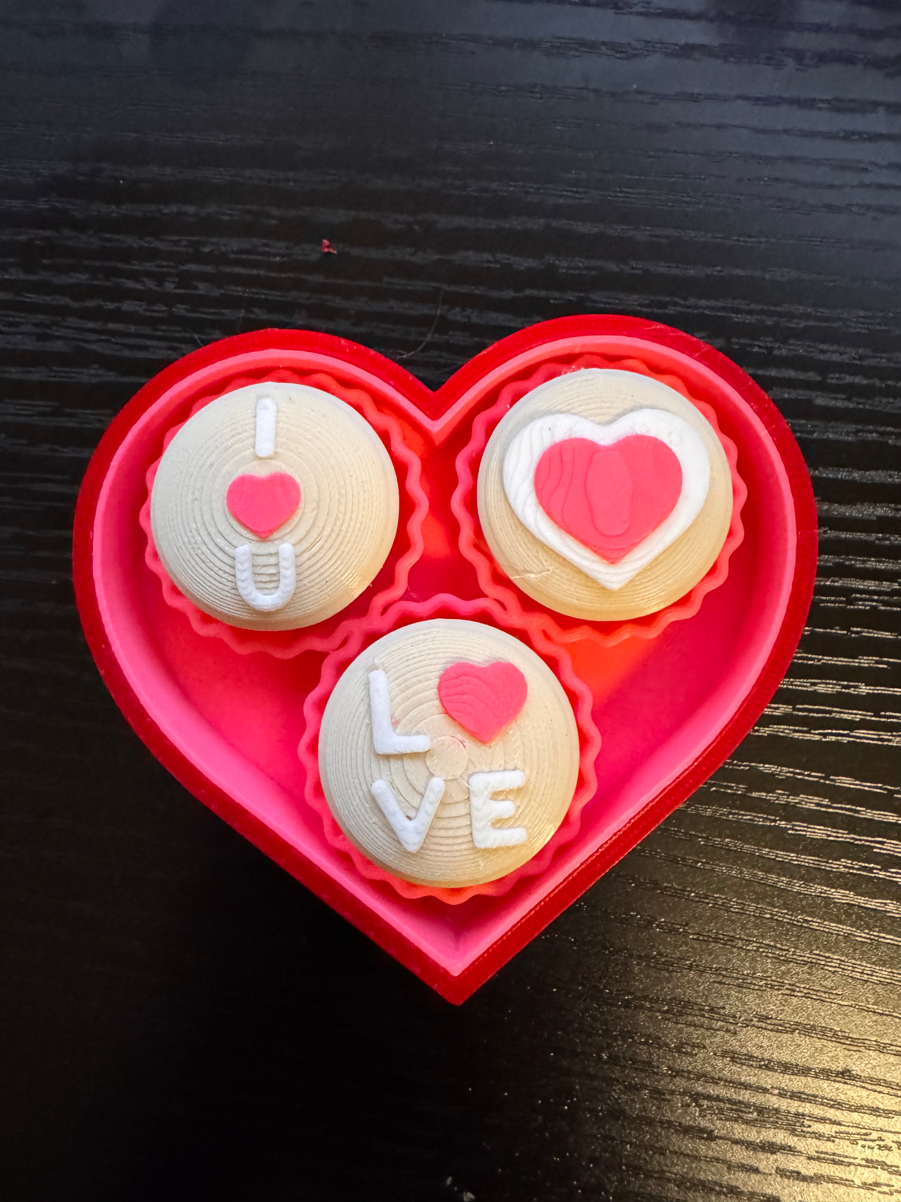 Valentines Chocolate Box Clicker